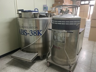 liquid nitrogen 2대 이미지