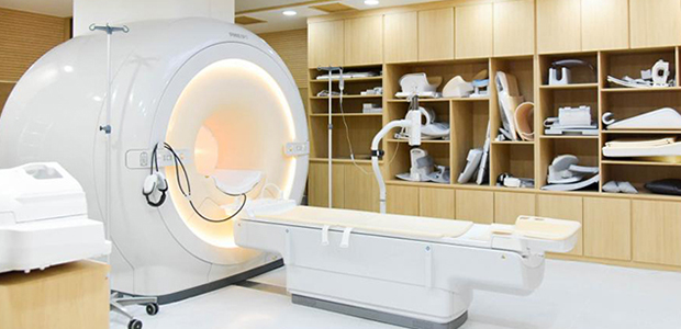 MRI (Ingenia 3.0T CX)