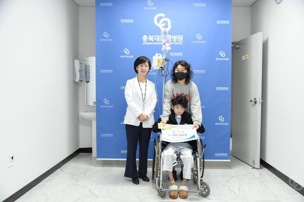 간호부 모금 성금 전달