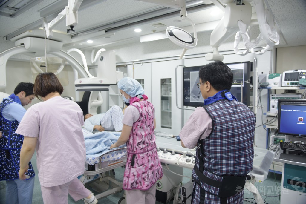 부정맥 치료기 국내 최초 도입 첫 관상동맥조영술