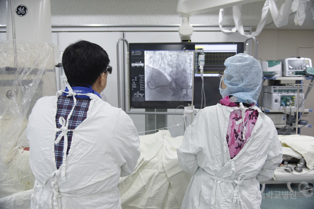 부정맥 치료기 국내 최초 도입 첫 관상동맥조영술