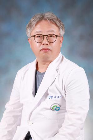 Kim Si-ok Image