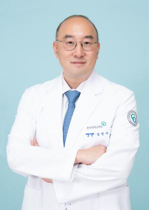 김민수의사 사진
