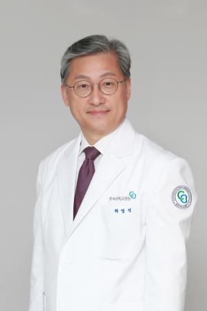 최영석의사 사진